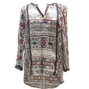 Skies Are Blue V-neck 3/4 sleeve tunic top Aztec print top